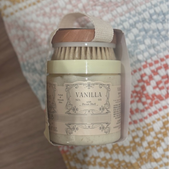 NWT Asquith & Somerset Vanilla Body Scrub - with body brush - Picture 4 of 4